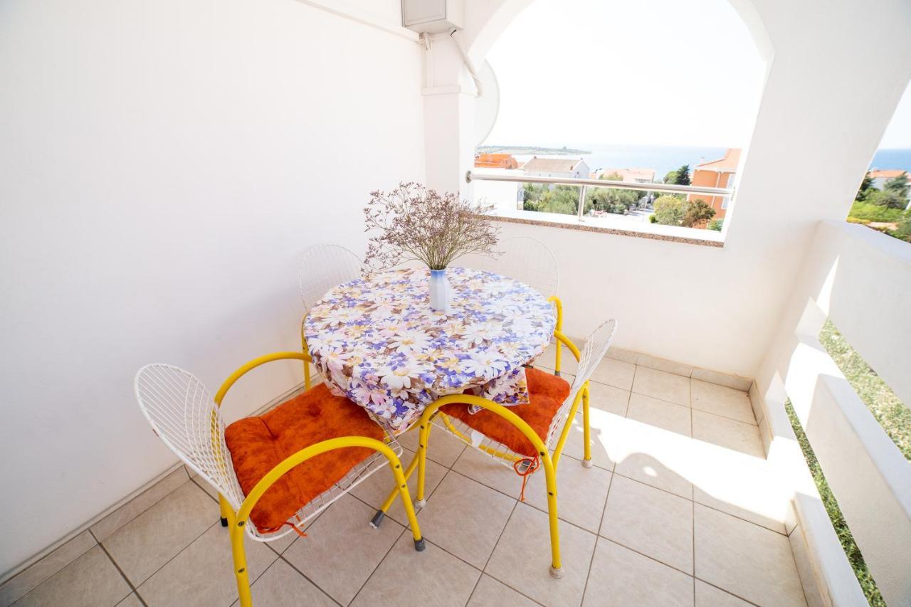 נובליה Apartmani Antonia מראה חיצוני תמונה